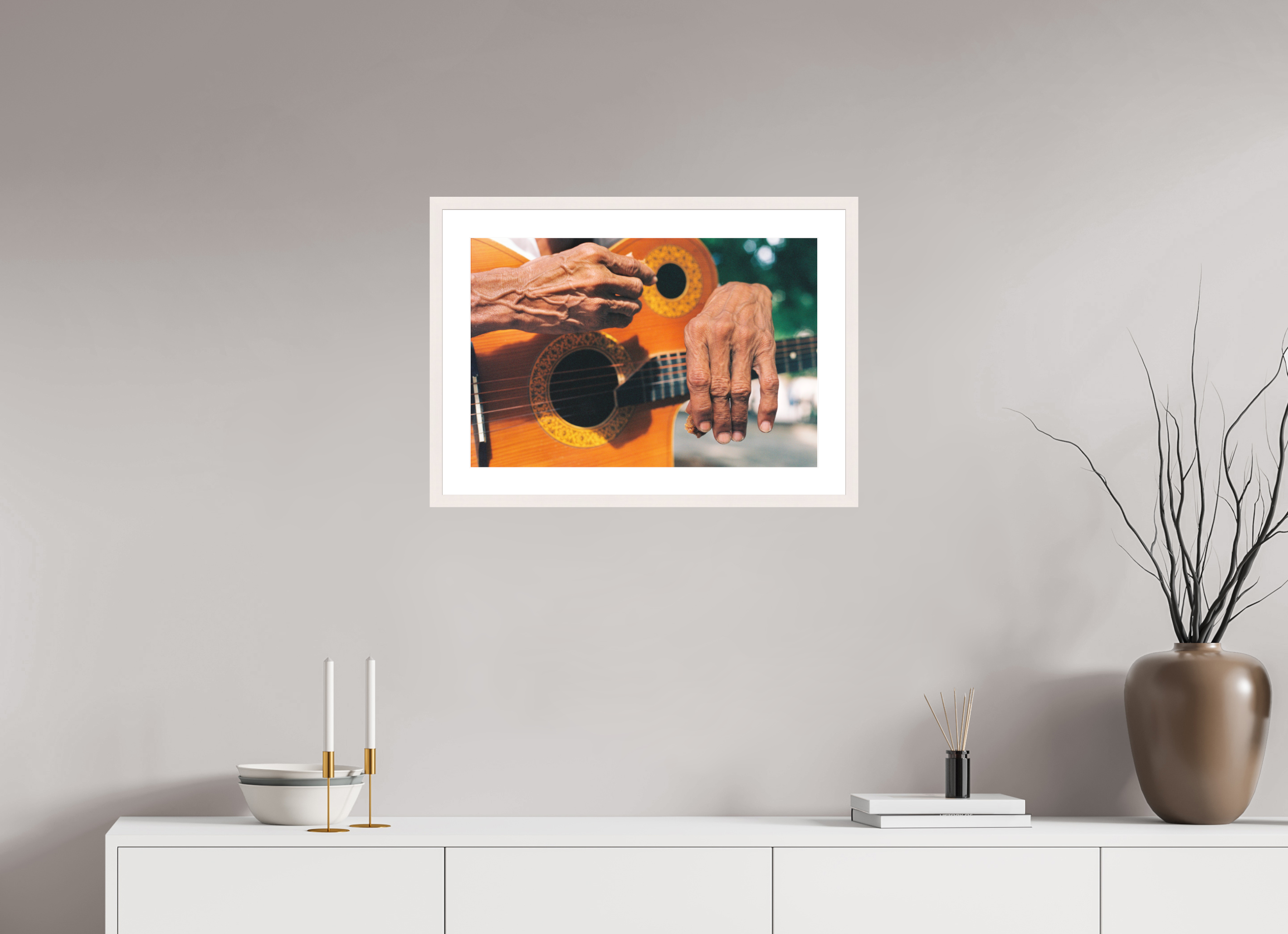 60 x 40 cm, Fine Art Print - Infinity Rag Photo 2 - PP 5cm - Mapple white Frame 20mm Cuban Street Guitarist