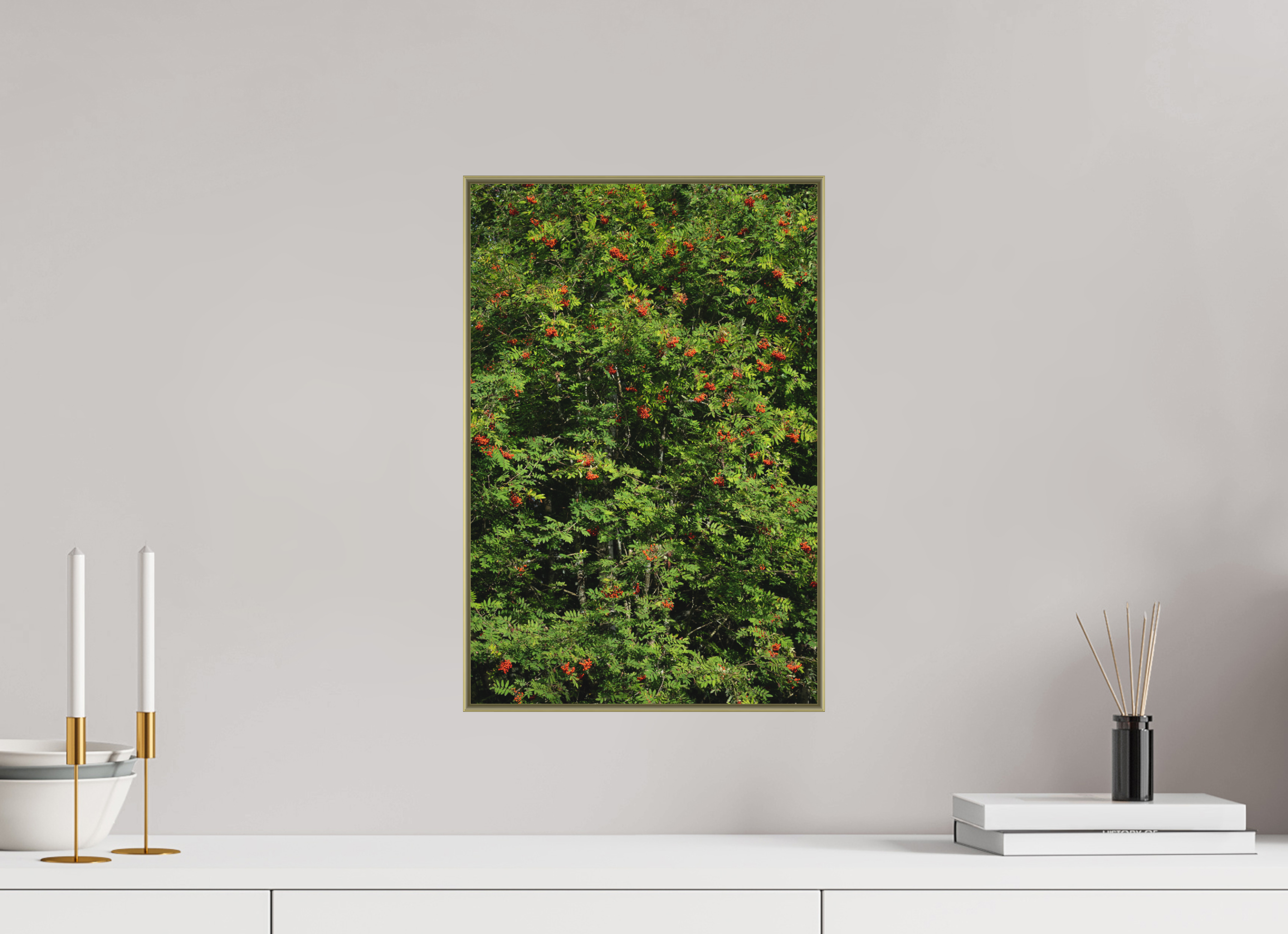 30 x 45 cm, Acrylic matt 2mm - Alu American case 25mm - gold Red Dots