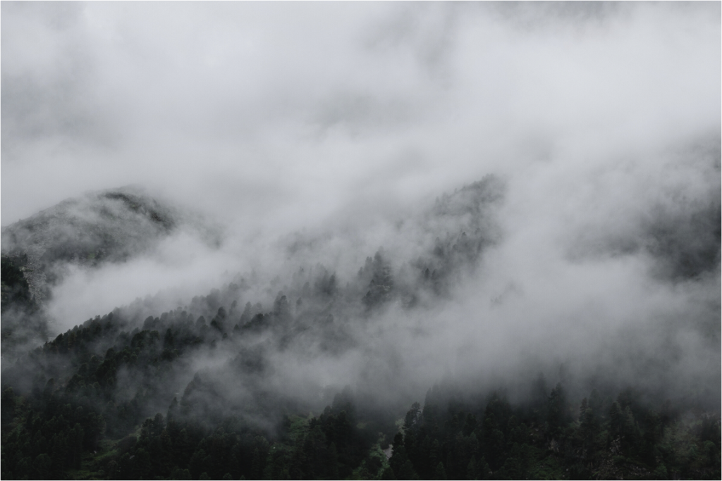 Main image The misty Mountains