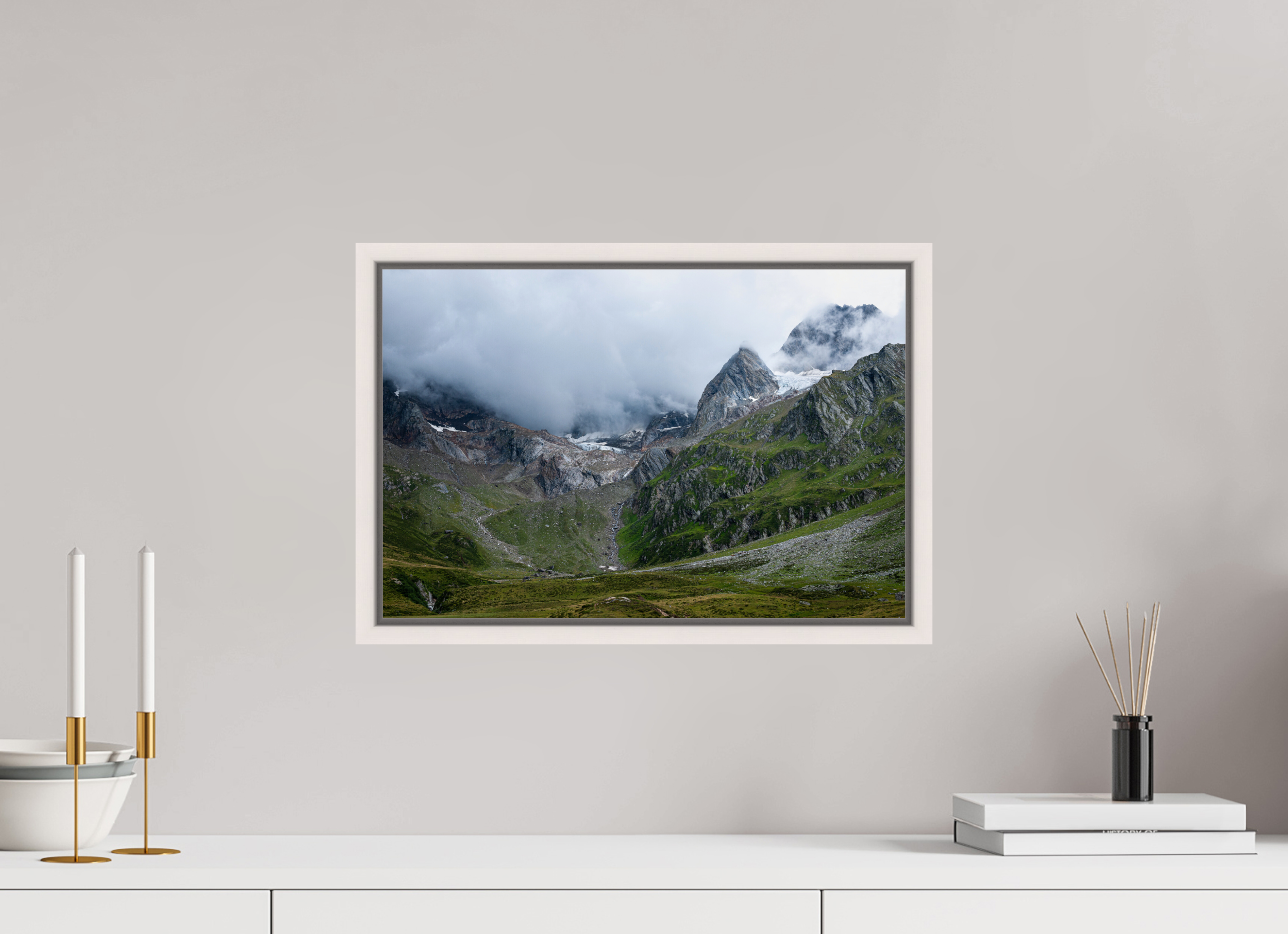 45 x 30 cm, Acrylic glossy 2mm - American case 15mm - maple white South Tyrol