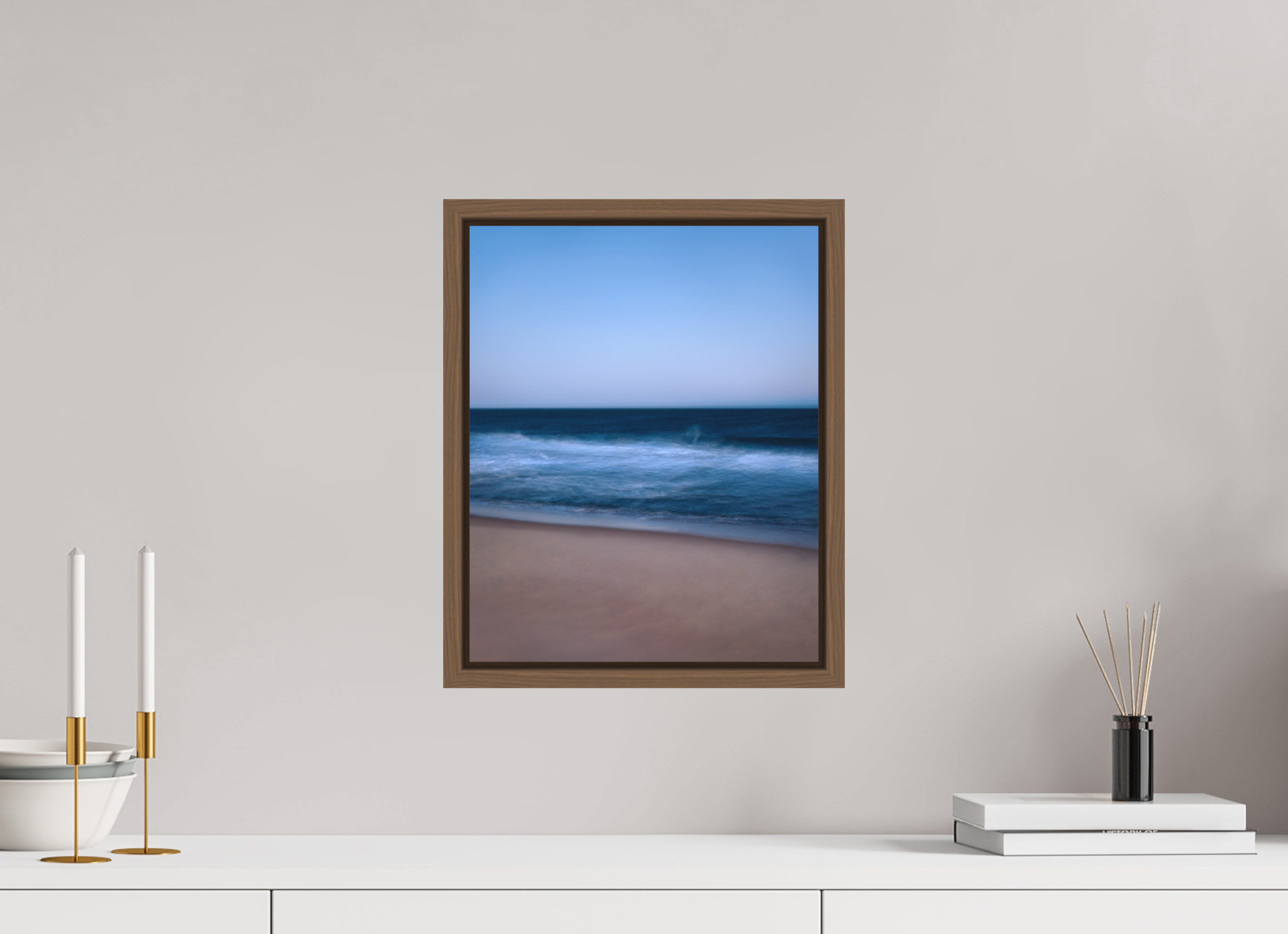 30 x 37,5 cm, Acrylic matt 2mm - American case 15mm - walnut Long Island Beach