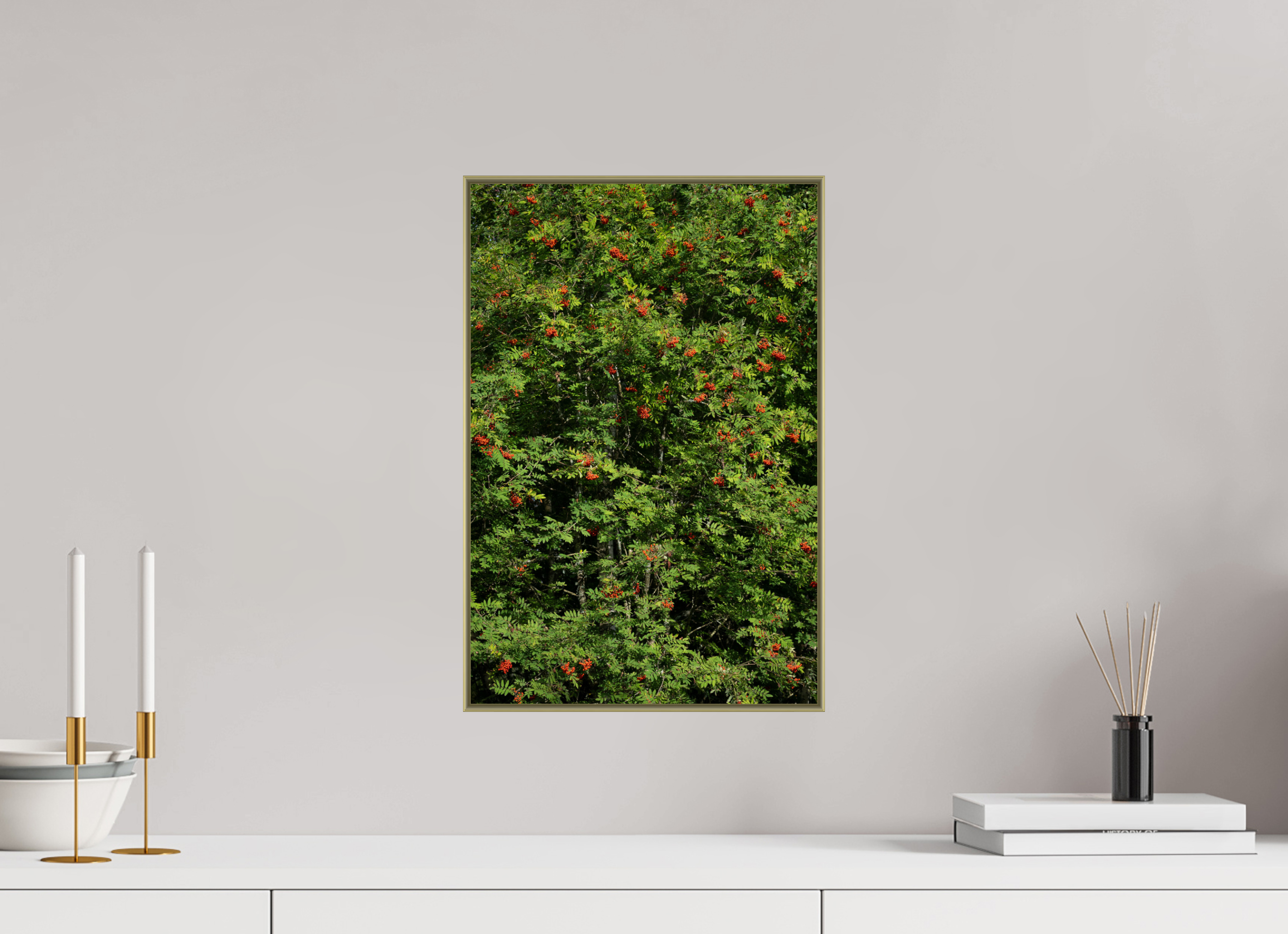 30 x 45 cm, Acrylic glossy 2mm - Alu American case 25mm - gold Red Dots