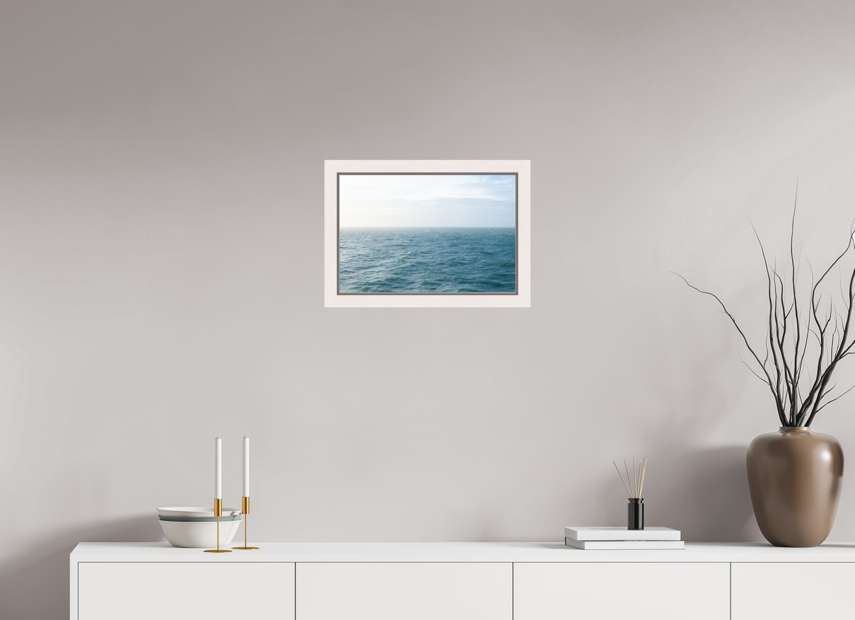 45 x 30 cm, Acrylic glossy 2mm - American case 31mm - mapple white North Sea